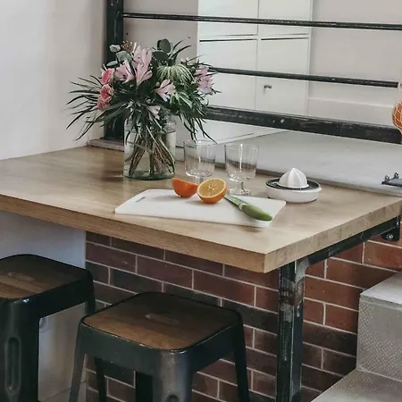 Apartment French California, Studio - Au Calme - Centre - Tout A Pied *